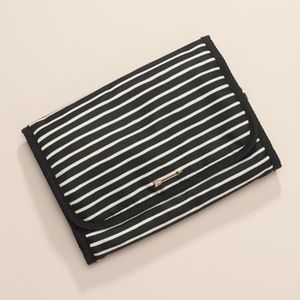 Stella and Dot Hanging Jewelry Pouch